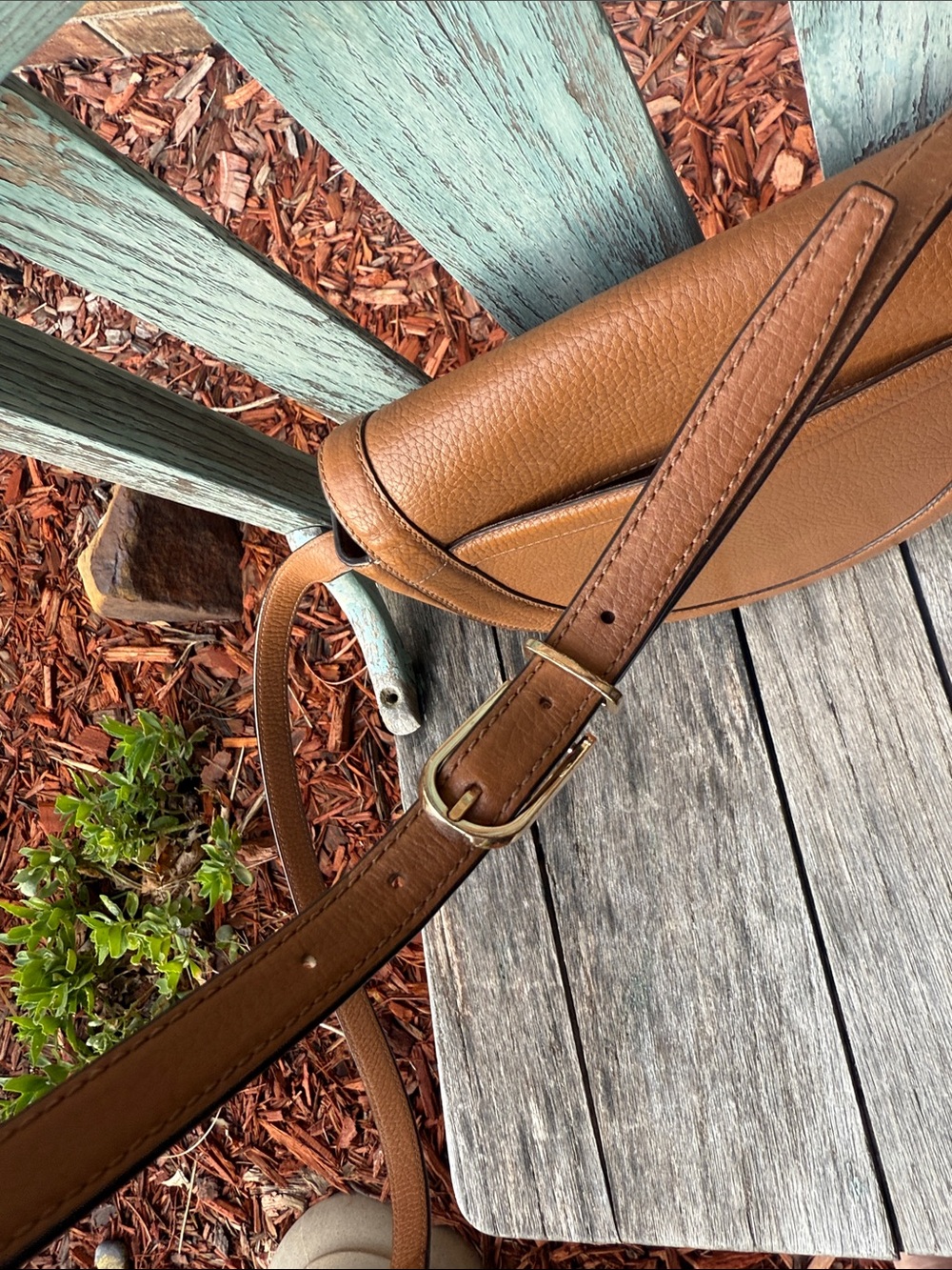 Tory Burch Serif T Leather Cognac Pebble Leather Crossbody Saddle Bag - Picture 11 of 14